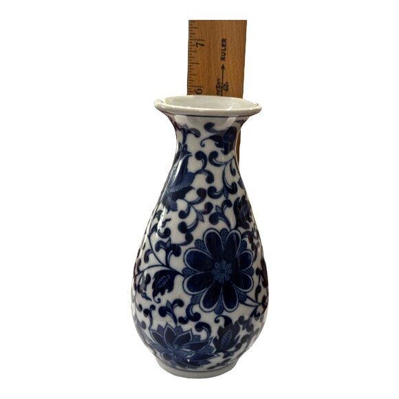 Vtg Cobalt Blue & White Floral Teardrop Bombay Porcelain Vase Made In China 6" - Picture 5 of 6